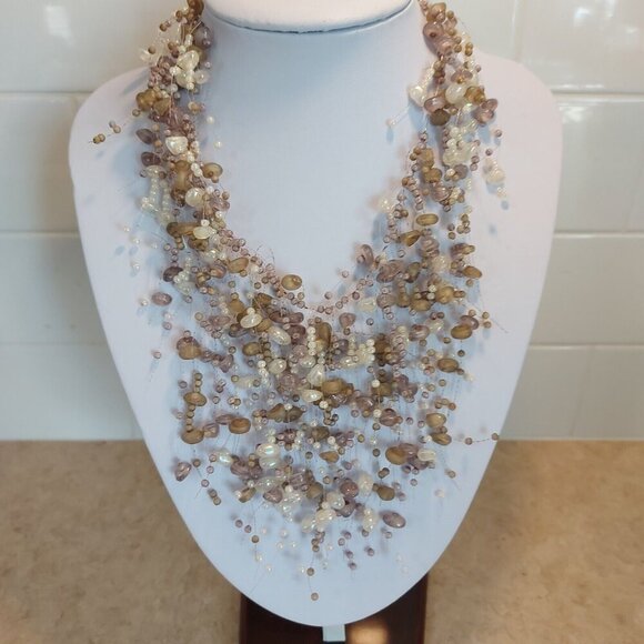 Incredible Illusion Necklace vintage pearls stones and crystal beads beige mauve - Picture 3 of 8
